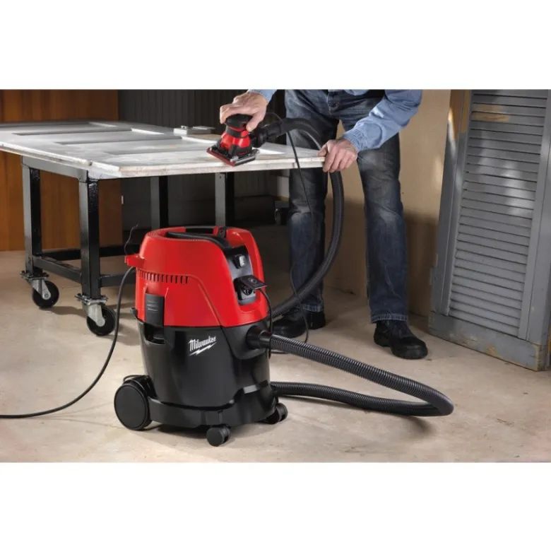 Aspirateur eau et poussieres classe l 1250w AS2-250 ELCP Milwaukee | 4933447480