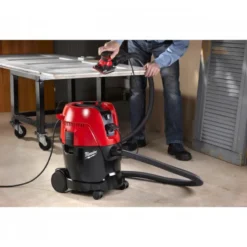 Aspirateur eau et poussieres classe l 1250w AS2-250 ELCP Milwaukee | 4933447480