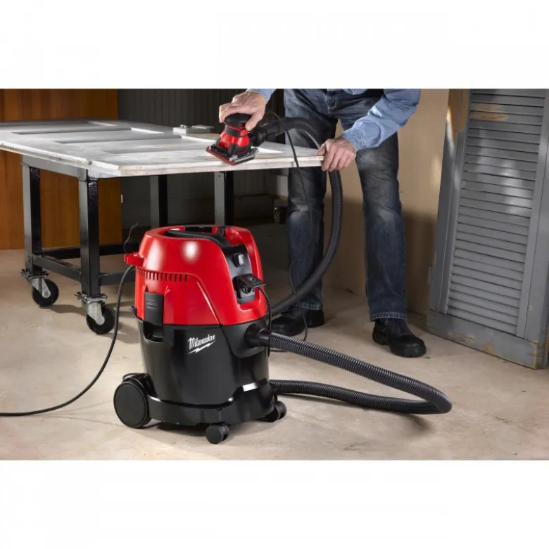 Aspirateur eau et poussieres classe l 1250w AS2-250 ELCP Milwaukee | 4933447480