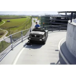 Balayeuse autoportée KM 150/500 R D Karcher | 1.186-124.0