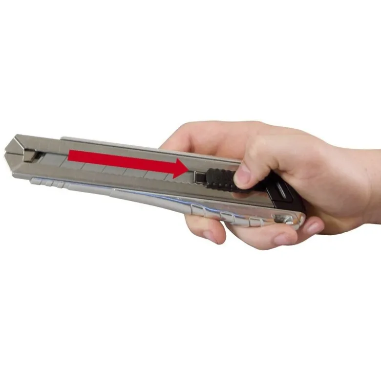Cutter à cartouche Fatmax Pro - largeur de lame 25 mm- STANLEY | 0-10-820