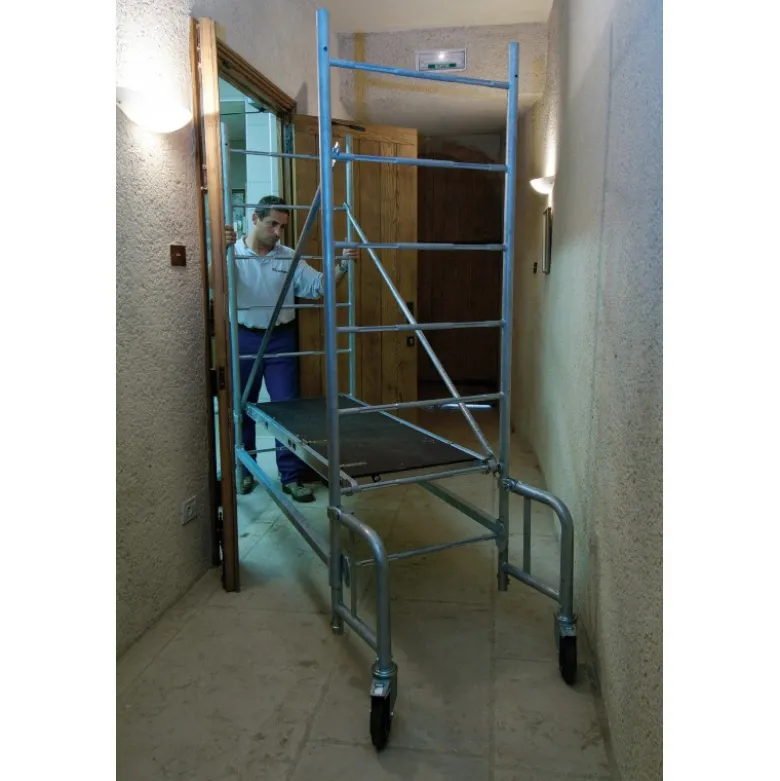 Echafaudages roulants acier Junior 200 plancher 2,80m Tubesca-Comabi | 03140028