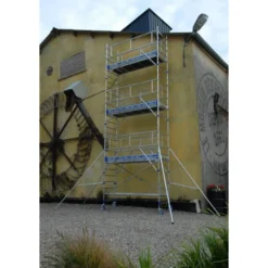Echafaudages roulants aluminium Totem 2 line 250 plancher 250 plancher 2,90m Tubesca-Comabi | 22403730