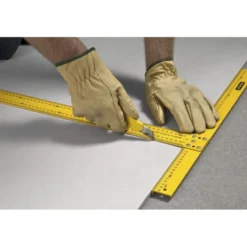 Equerre en "T" pour plaques de plâtre - métrique - L 122 mm - STANLEY | STHT1-05894