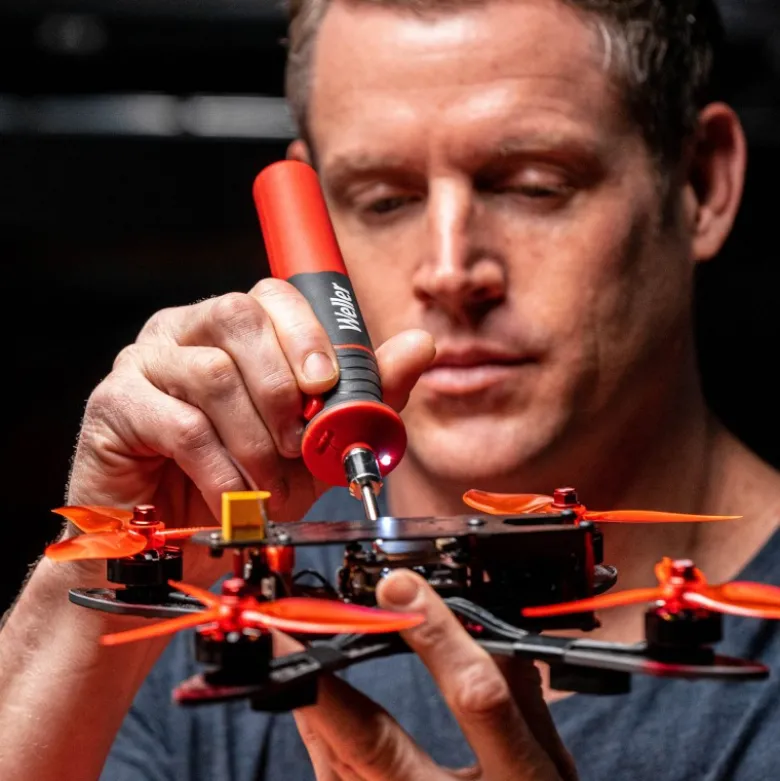 Fer à souder Weller sans fil rechargeable 12 WAlimenté par pile au lithium-ion - Weller | WLBRK12EU