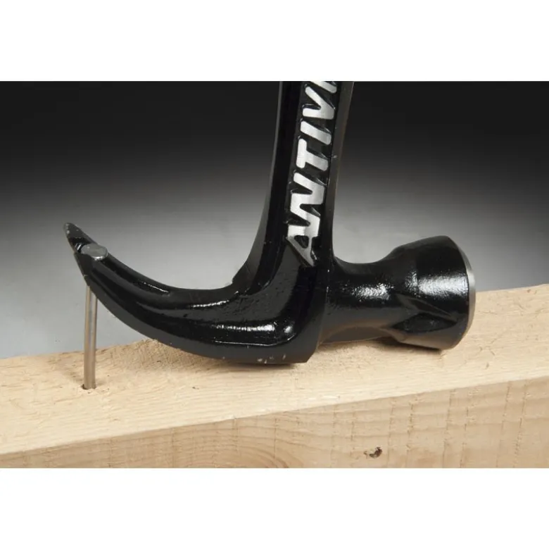 MARTEAU ARRACHE-CLOUS FORGÉ COUDÉ ANTIVIBE 570G STANLEY FATMAX FMHT1-51277
