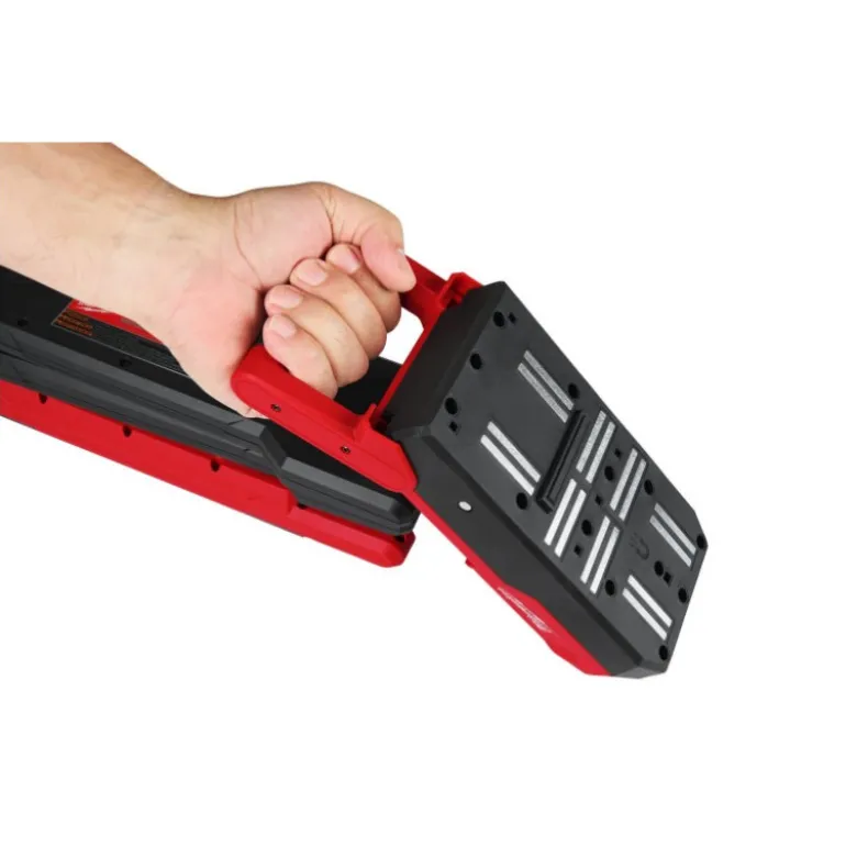 M18™ éclairage de maintenance et entretien des véhicules de grande taille Milwaukee | 4933498147