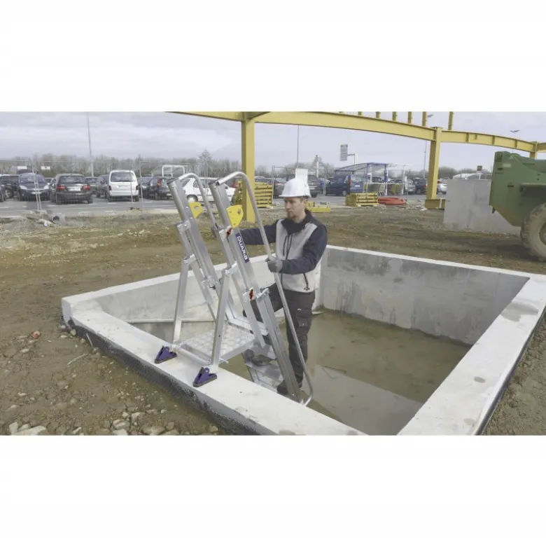 PLATEFORME HAUTEUR REGLABLE ACCESS FOND DE FOSSE - 6 A 10 MARCHES - Duarib | N111203