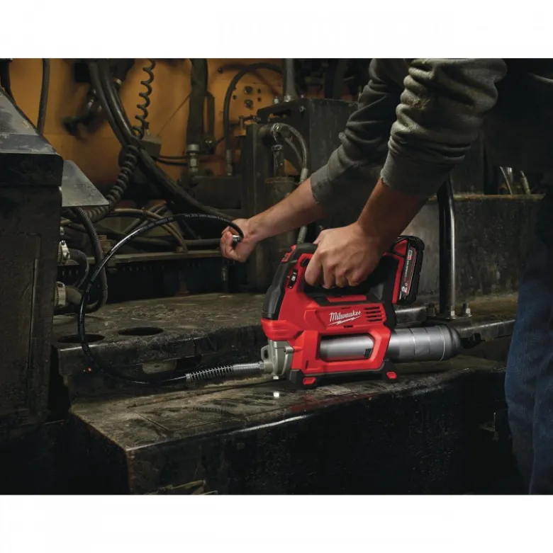 Pompe a graisse 18 volts M18 GG-201C Milwaukee | 4933440490