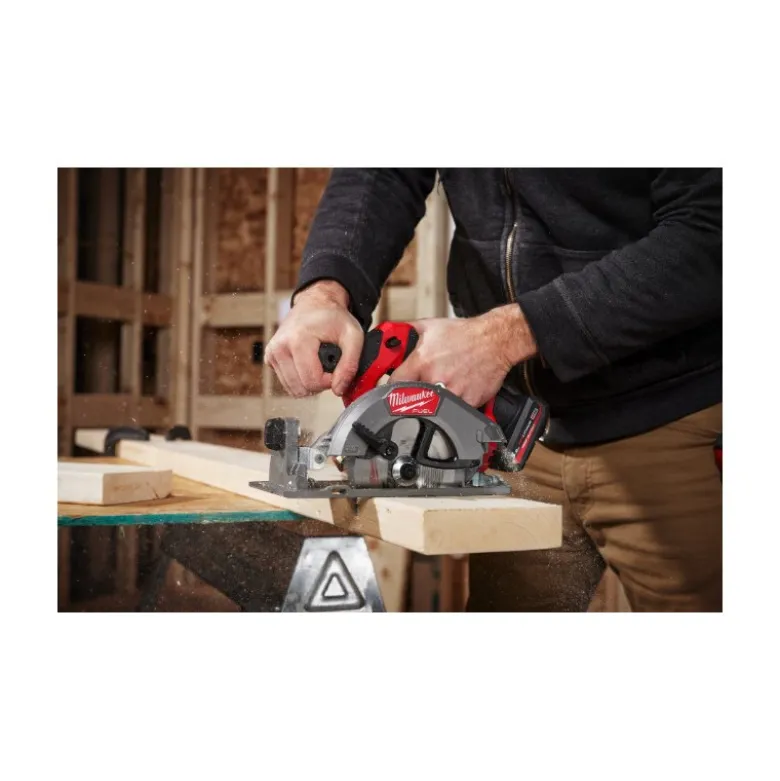 Scie circulaire FUEL 12V, 5Ah - Milwaukee | 4933493489
